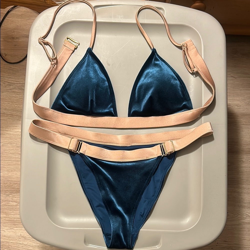 Bra and Panty Set Blue Velvet and Pink